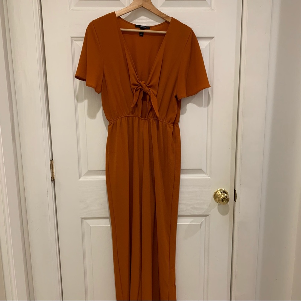 Forever 21 / M / Burnt Orange Jumpsuit